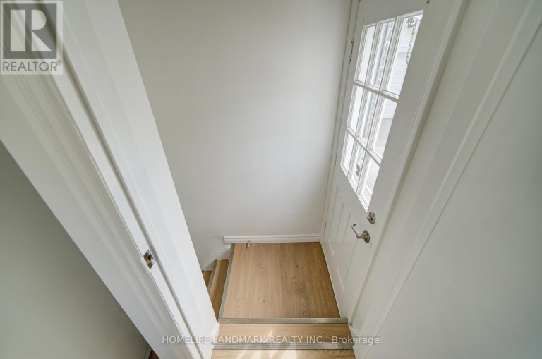 95 JACOBSON AVENUE, St. Catharines (Glendale/Glenridge), Ontario, L2T3A4