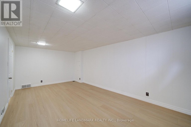 95 JACOBSON AVENUE, St. Catharines (Glendale/Glenridge), Ontario, L2T3A4