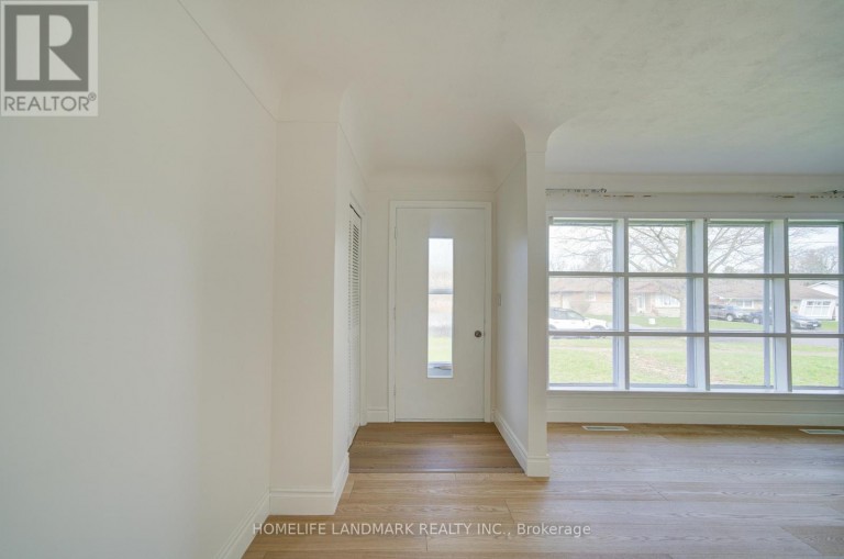 95 JACOBSON AVENUE, St. Catharines (Glendale/Glenridge), Ontario, L2T3A4