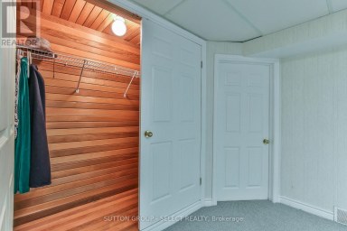 32 - 30 DOON DRIVE London North (North G) Ontario photo 38