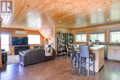 1 - 2839 SOUTHWOOD ROAD Gravenhurst (Wood (Gravenhurst)) Ontario photo 31