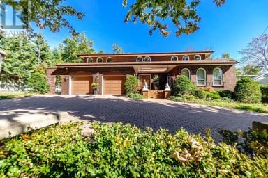 136 WALLIS DRIVE, Peterborough (Monaghan Ward 2), Ontario