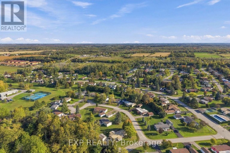 139 ROXANNA DRIVE, Georgina (Sutton & Jackson's Point), Ontario, L0E1R0