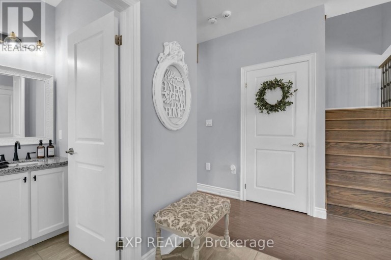 10 VITA STEPHANIE COURT, Georgina (Sutton & Jackson's Point), Ontario, L0E1R0