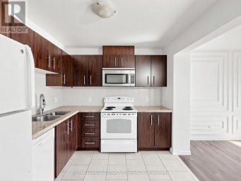 6 - 75 PRINCE WILLIAM WAY Barrie (Innis-Shore) Ontario photo 11