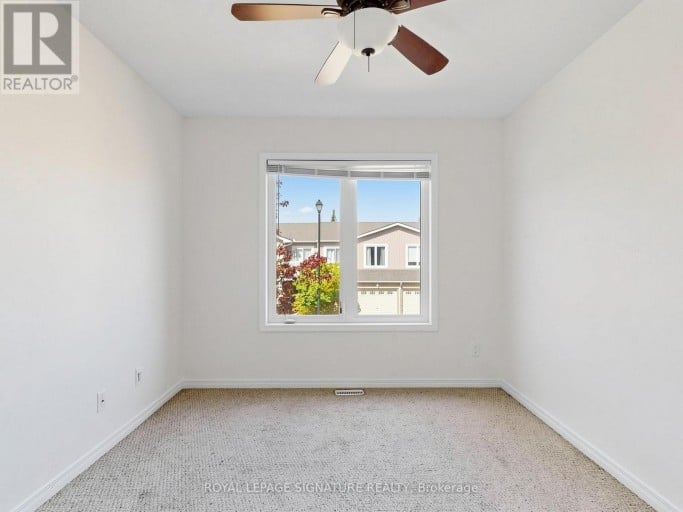 6 - 75 PRINCE WILLIAM WAY, Barrie (Innis-Shore), Ontario, L4M0A1