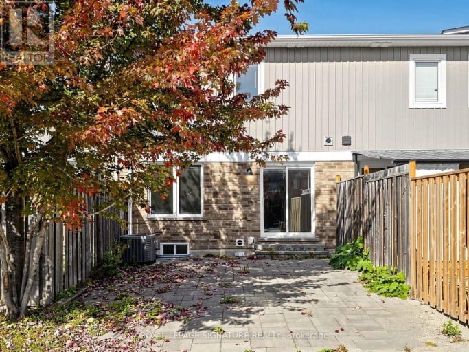 6 - 75 PRINCE WILLIAM WAY, Barrie (Innis-Shore), Ontario, L4M0A1