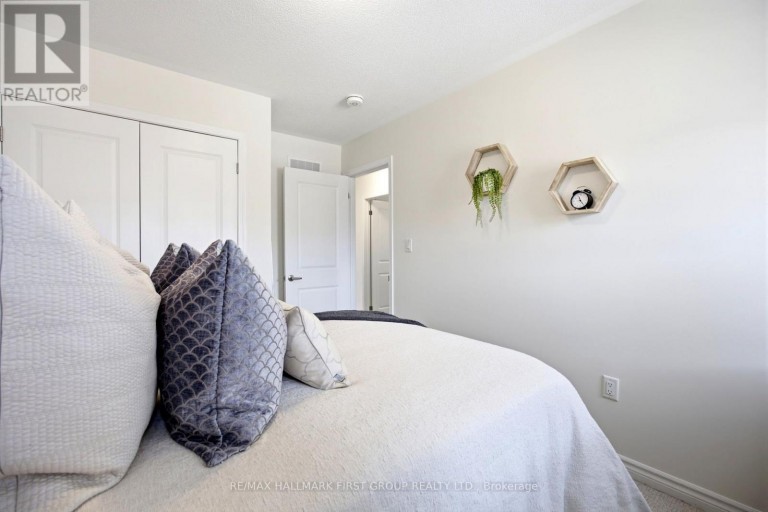 7 SALT CREEK TERRACE, Caledon, Ontario, L7C4J2