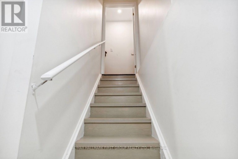 7 SALT CREEK TERRACE, Caledon, Ontario, L7C4J2