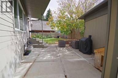 2822 6A Avenue S Lethbridge Alberta photo 30