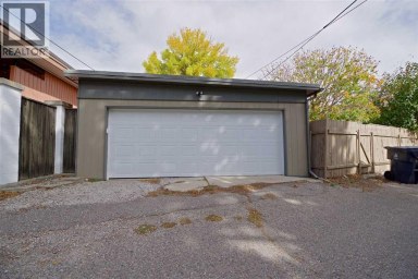 2822 6A Avenue S Lethbridge Alberta photo 33