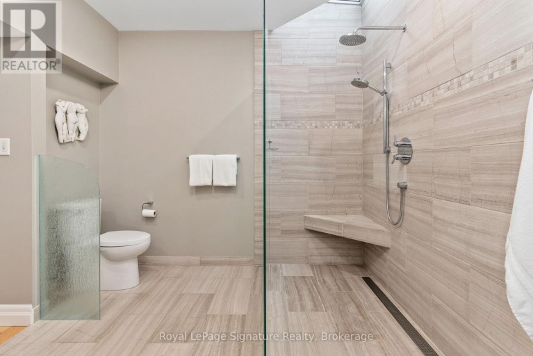 21 TRAILS END, Collingwood, Ontario, L9Y5B1