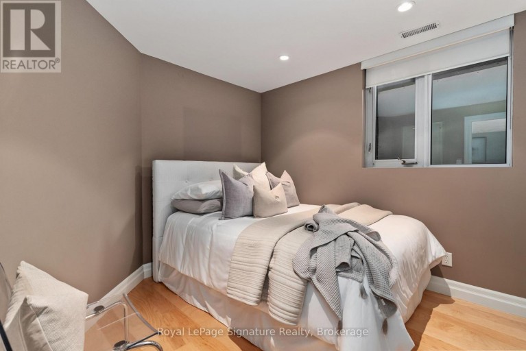21 TRAILS END, Collingwood, Ontario, L9Y5B1