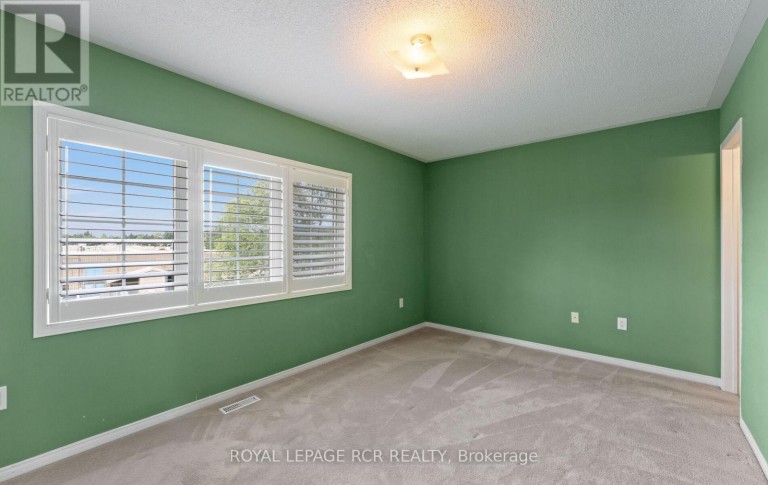 78 BURGON PLACE, Aurora (Aurora Village), Ontario, L4G7Y2