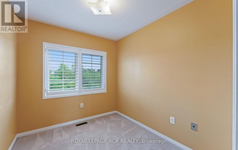 78 BURGON PLACE, Aurora (Aurora Village), Ontario, L4G7Y2
