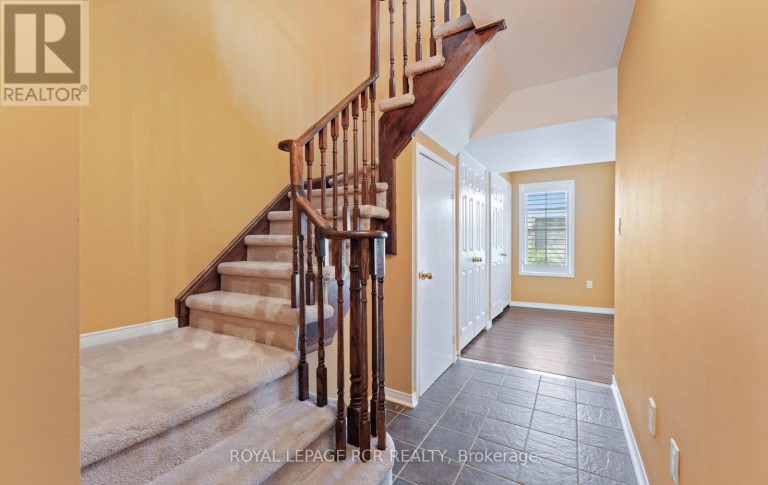 78 BURGON PLACE, Aurora (Aurora Village), Ontario, L4G7Y2