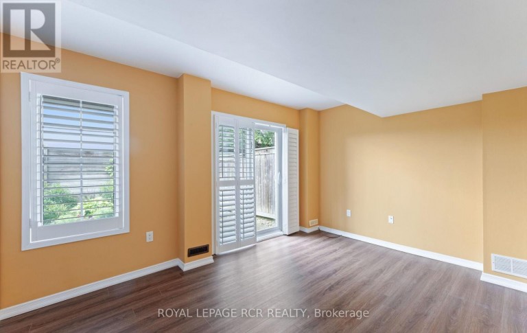 78 BURGON PLACE, Aurora (Aurora Village), Ontario, L4G7Y2