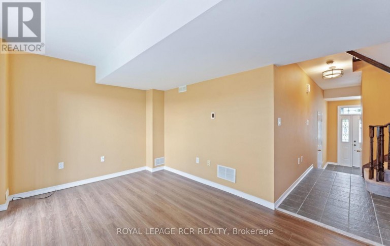 78 BURGON PLACE, Aurora (Aurora Village), Ontario, L4G7Y2