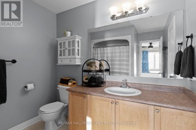 38 - 430 MAPLEVIEW DRIVE E Barrie (Painswick South) Ontario photo 14