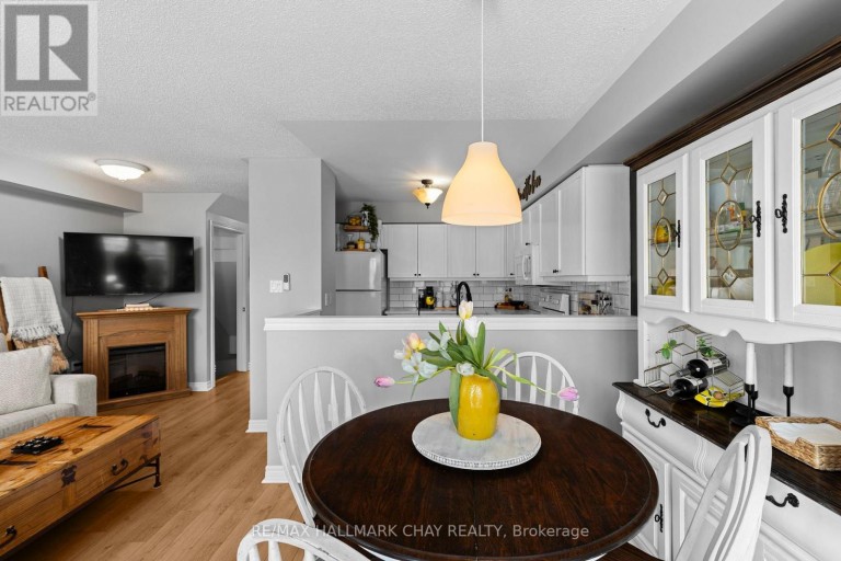 38 - 430 MAPLEVIEW DRIVE E, Barrie (Painswick South), Ontario, L4N0H4