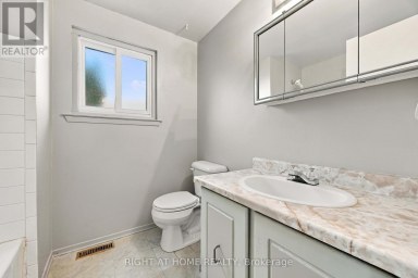 51 MAPLESTONE AVENUE Sarnia Ontario photo 20