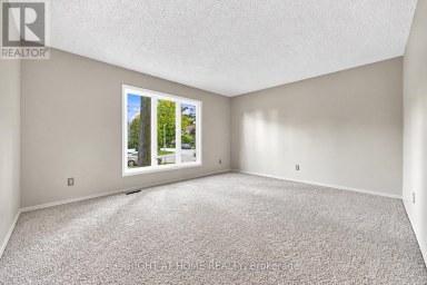 51 MAPLESTONE AVENUE Sarnia Ontario photo 7
