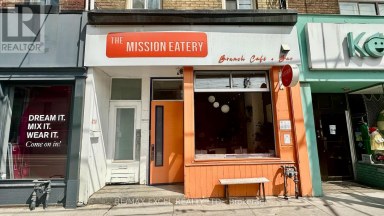 676 QUEEN STREET W Toronto (Trinity-Bellwoods) Ontario photo 1