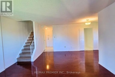 345 - 4005 DON MILLS ROAD Toronto (Hillcrest Village) Ontario photo 6
