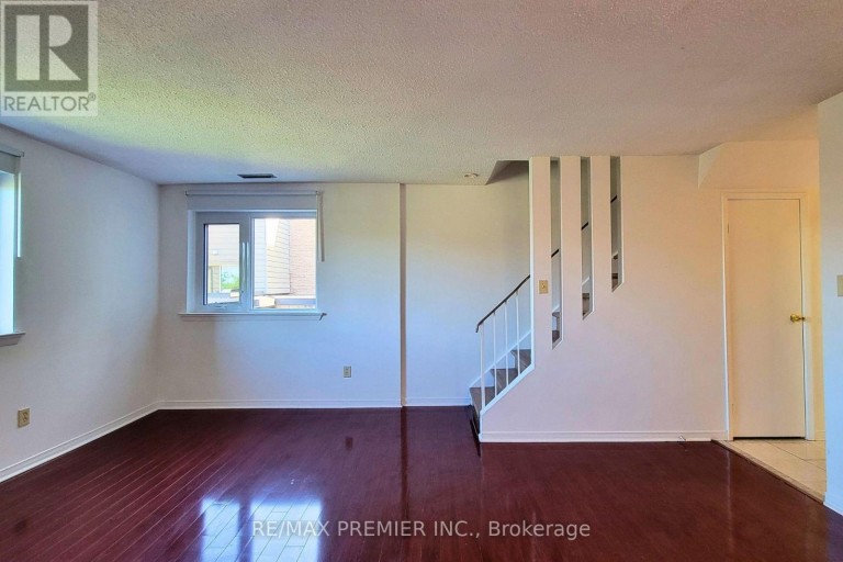 345 - 4005 DON MILLS ROAD, Toronto (Hillcrest Village), Ontario, M2H3J9
