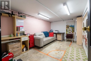 689 ST CLAIR AVENUE W Toronto (Wychwood) Ontario photo 15