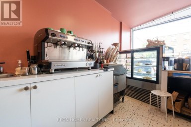 689 ST CLAIR AVENUE W Toronto (Wychwood) Ontario photo 7