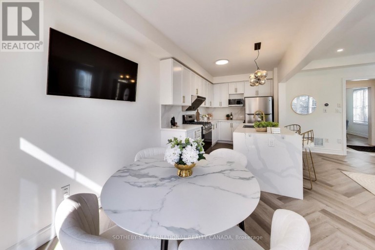 2 FRANK DAVIS STREET, Markham (Cornell), Ontario, L6B0V9
