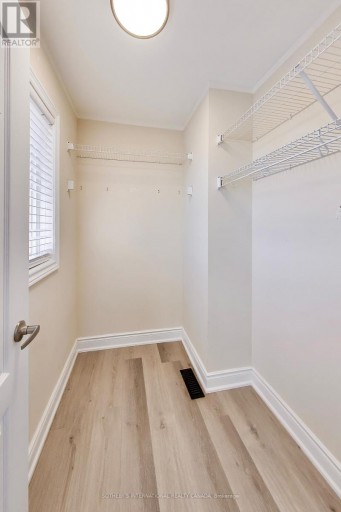 2 FRANK DAVIS STREET, Markham (Cornell), Ontario, L6B0V9
