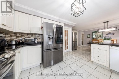 27 ADDISON STREET Richmond Hill (North Richvale) Ontario photo 18