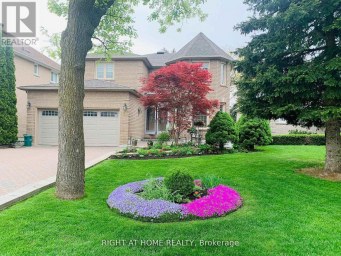 27 ADDISON STREET Richmond Hill (North Richvale) Ontario photo 2