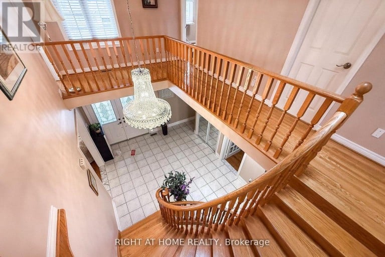27 ADDISON STREET, Richmond Hill (North Richvale), Ontario, L4C9N1