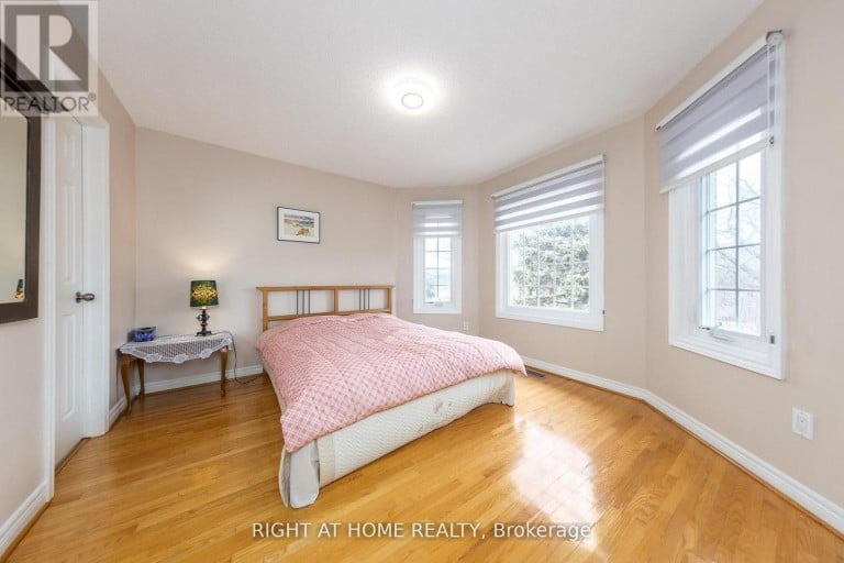 27 ADDISON STREET, Richmond Hill (North Richvale), Ontario, L4C9N1