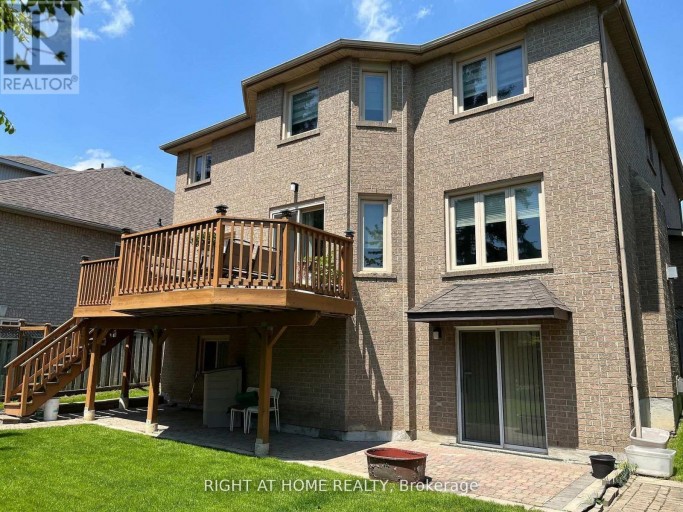 27 ADDISON STREET, Richmond Hill (North Richvale), Ontario, L4C9N1