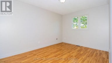 9 BRONTE CRESCENT Barrie (Letitia Heights) Ontario photo 30