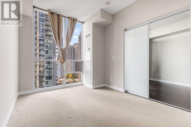 1709 - 223 WEBB DRIVE Mississauga (City Centre) Ontario photo 12