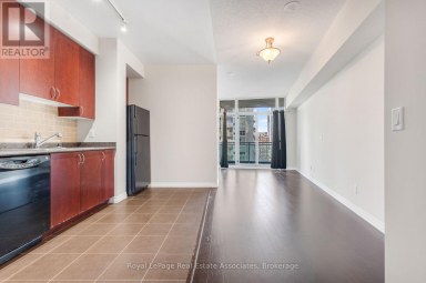 1709 - 223 WEBB DRIVE Mississauga (City Centre) Ontario photo 4