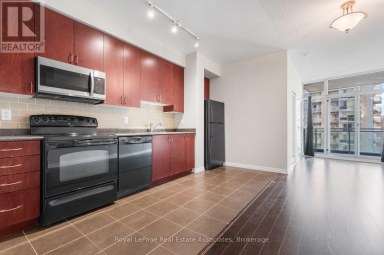 1709 - 223 WEBB DRIVE Mississauga (City Centre) Ontario photo 5