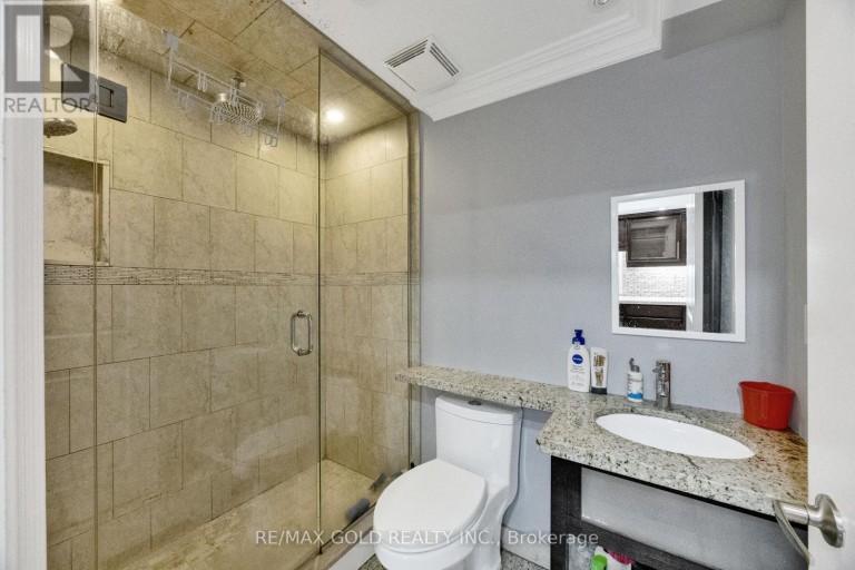 120 WATSONBROOK DRIVE, Brampton (Sandringham-Wellington), Ontario, L6R0R4