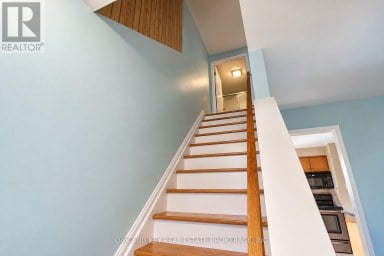 40 - 825 DUNDALK DRIVE London South (South Q) Ontario photo 13