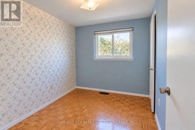 40 - 825 DUNDALK DRIVE London South (South Q) Ontario photo 17