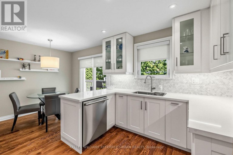 124 ABBEYWOOD TRAIL, Toronto (Banbury-Don Mills), Ontario, M3B3B5