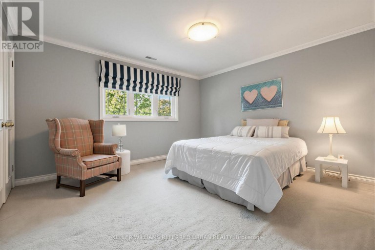 124 ABBEYWOOD TRAIL, Toronto (Banbury-Don Mills), Ontario, M3B3B5
