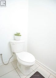 105 - 3686 ST CLAIR AVENUE E Toronto (Cliffcrest) Ontario photo 9