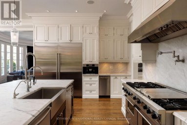 29 EDGEHILL ROAD Toronto (Edenbridge-Humber Valley) Ontario photo 10