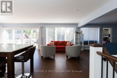 1010 DEARNESS DRIVE London South (South Y) Ontario photo 13